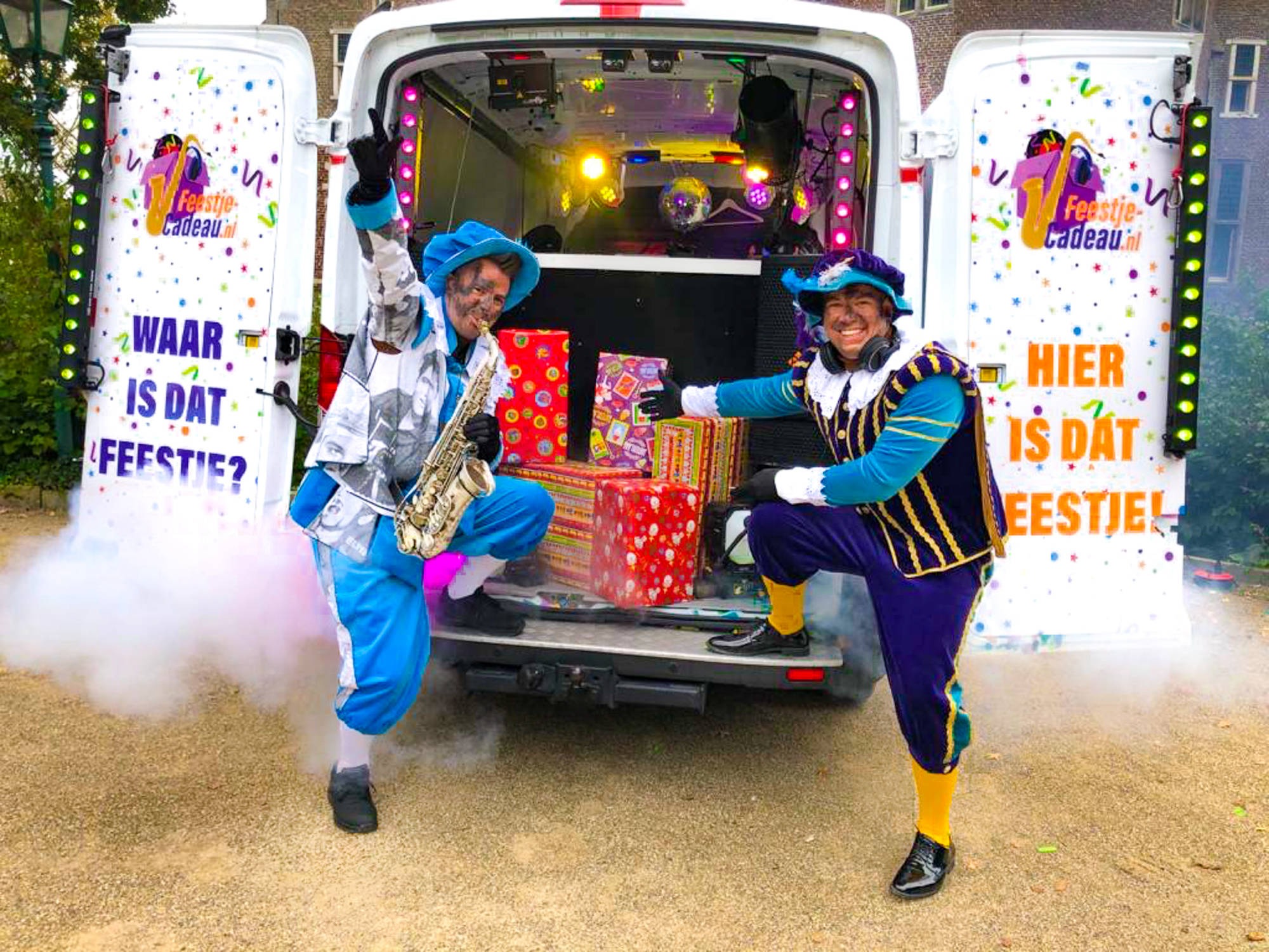 pieten party feestje cadeau boeken