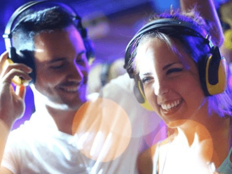 Silent_disco_feestje_kado_cadeau