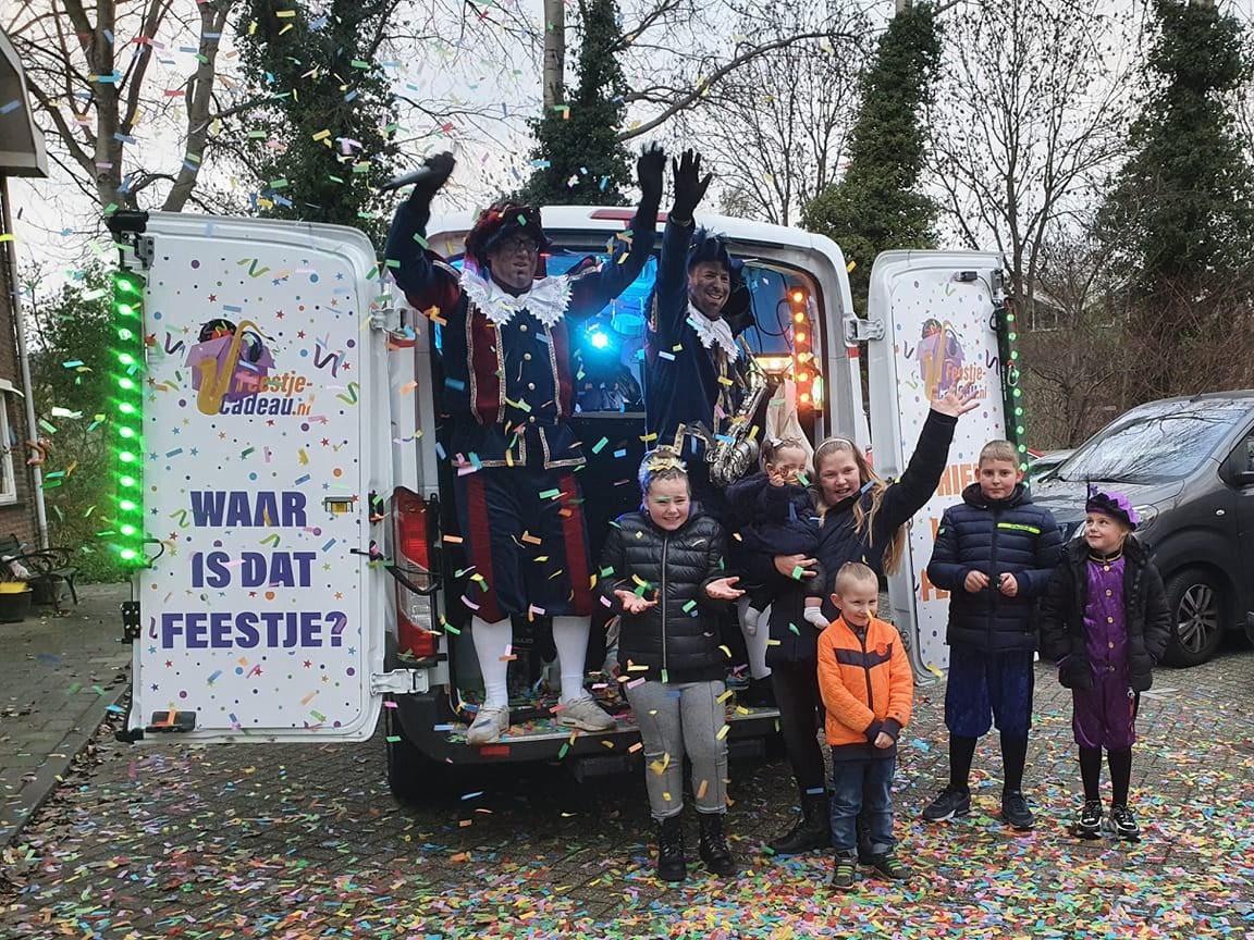 djpiet en saxopiet huren